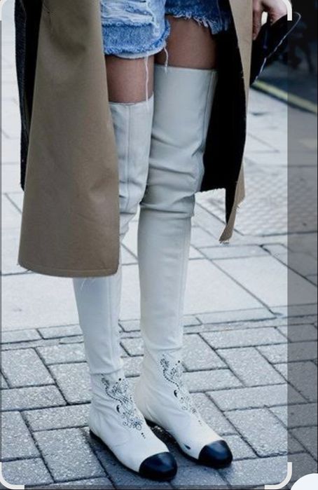 Chanel ботушите са много тесни и цената е минимална поради тази припин