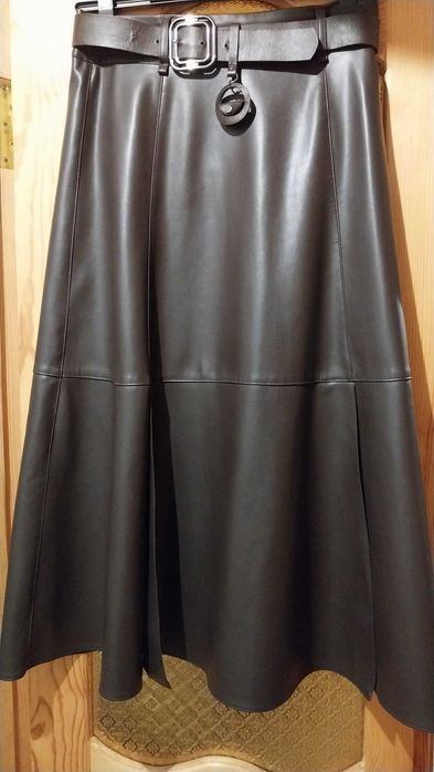 Юбка из натуральной  кожи