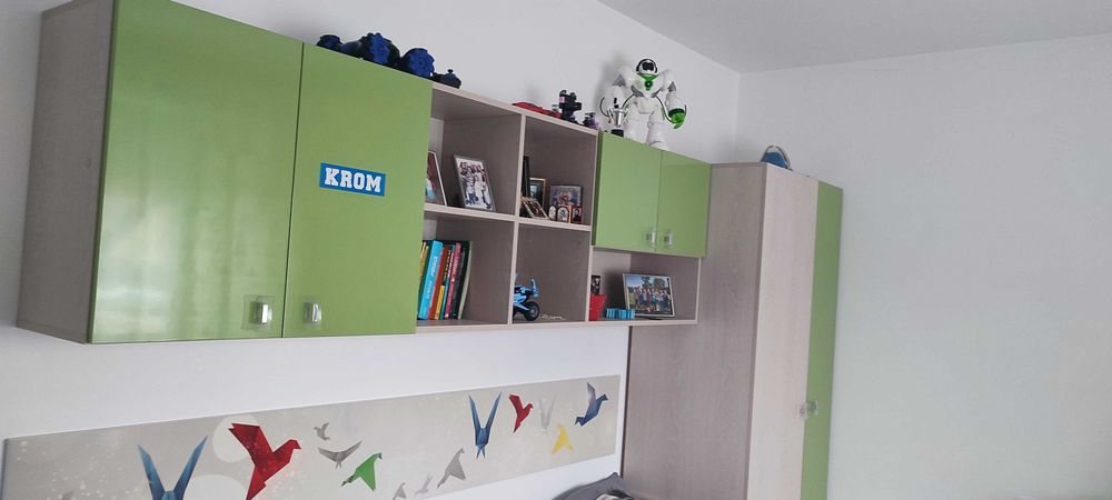 Mobila tineret de vânzare