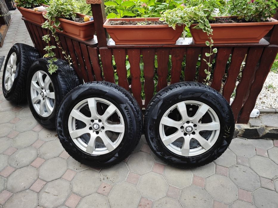Jante Volvo XC60/Ford Kuga M+S 235 65 17