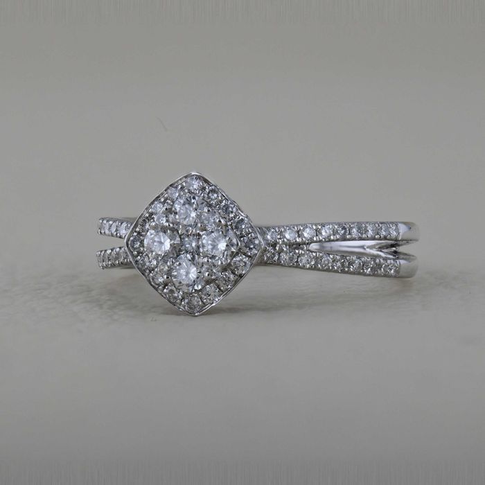 Inel cu diamante, de aur alb 18k-cod 1417