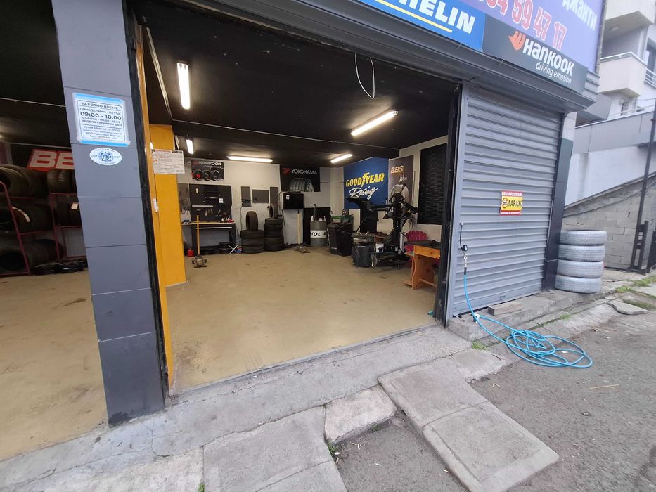 Продава се Промишлена сграда в Пловдив, Сточна гара - 130 кв.м за 87 €/кв.м - Снимка #1