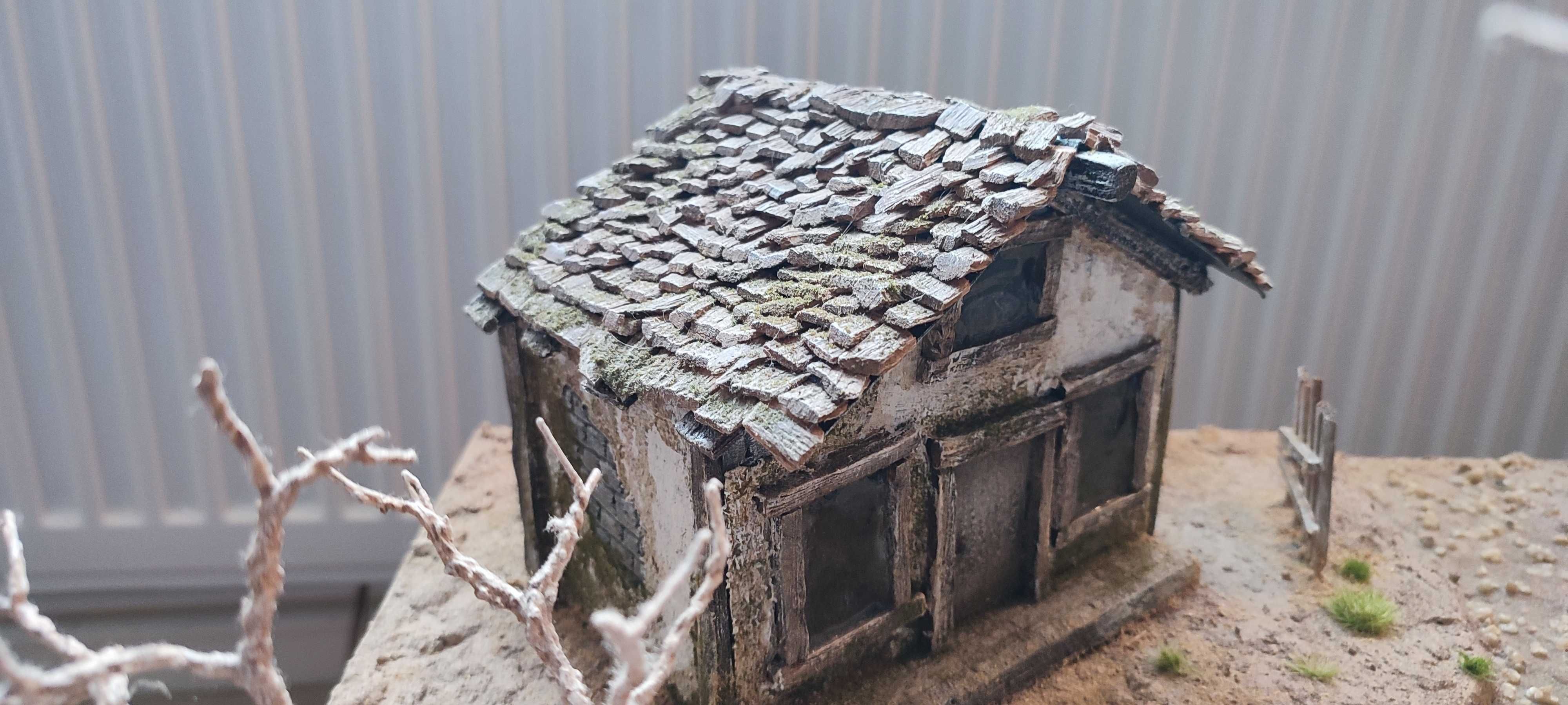 Diorama 2 - Casa in pustiu