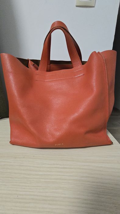 Кожана чанта Furla