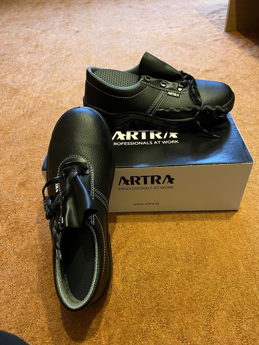 Работни обувки Artra