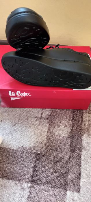 Нови дамски маратонки от еко кожа Lee COOPER