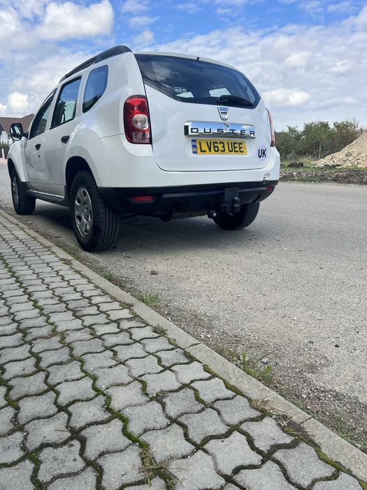 Vand Duster 1.5 DCI. 4X4. Volan Dreapta