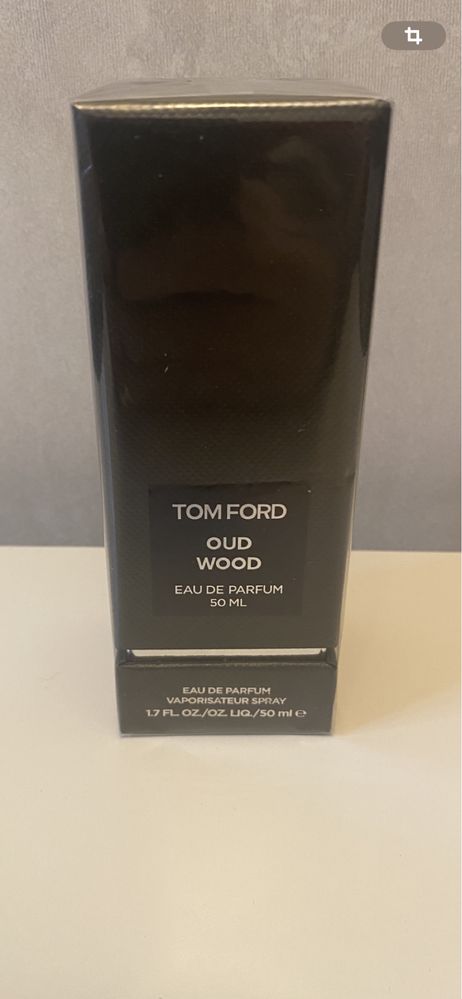 Tom Ford Oud Wood Parfum de Nisa