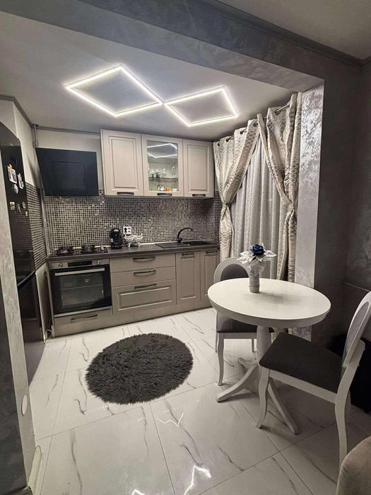 Apartament de închiriat