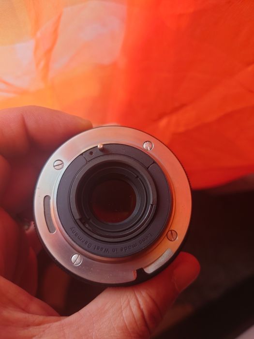 Obiectiv Carl Zeiss Sonnar 85mm f2,8