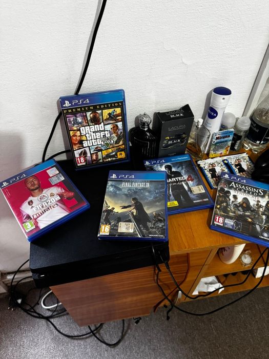 Playstation 4 impecabil