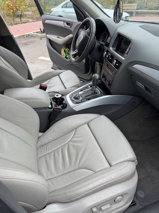 Audi Q5, 2.0 TDI, cutie automata