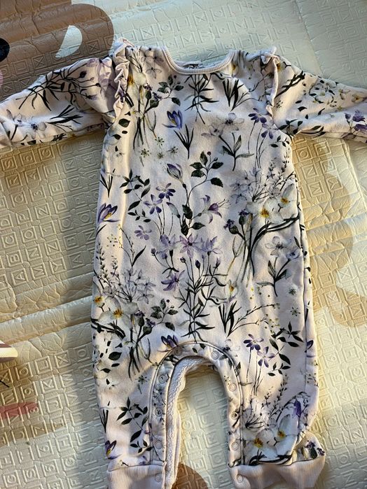 Next плътен ромпър и буйки 9-12 месеца