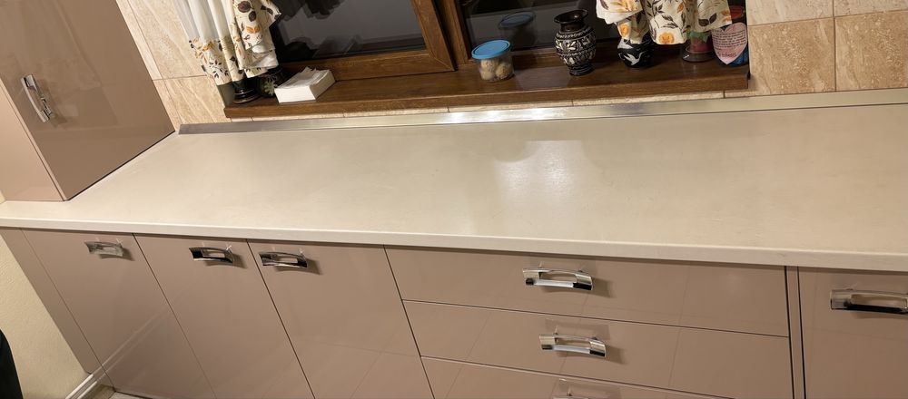 Blat bucatarie termorezistent 4cm grosime si plinta