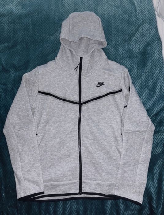 Compleu Nike tech pantaloni+bluza