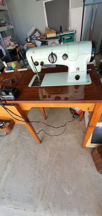 Шевна машина SALMOIRAGHI Milano