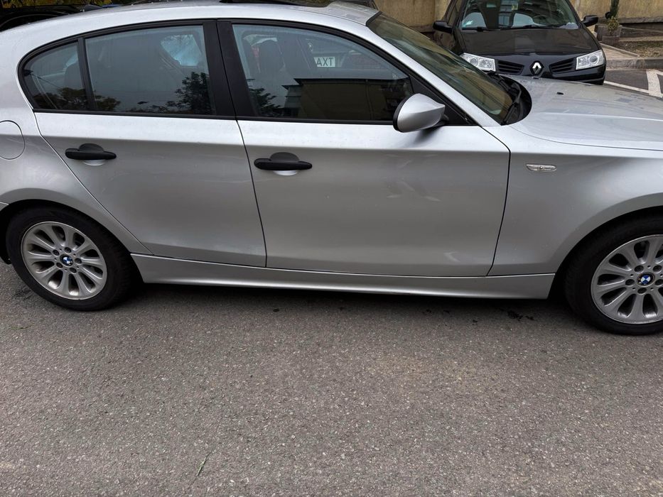 BMW SERIA 1 116i 2004
