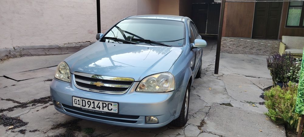 Lasetti 1.8 avtamat 2010 yil sotiladi yoki arenda