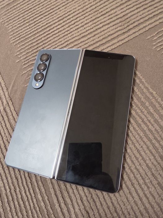 Samsung Galaxy Z Fold 4- 512GB/12GB RAM