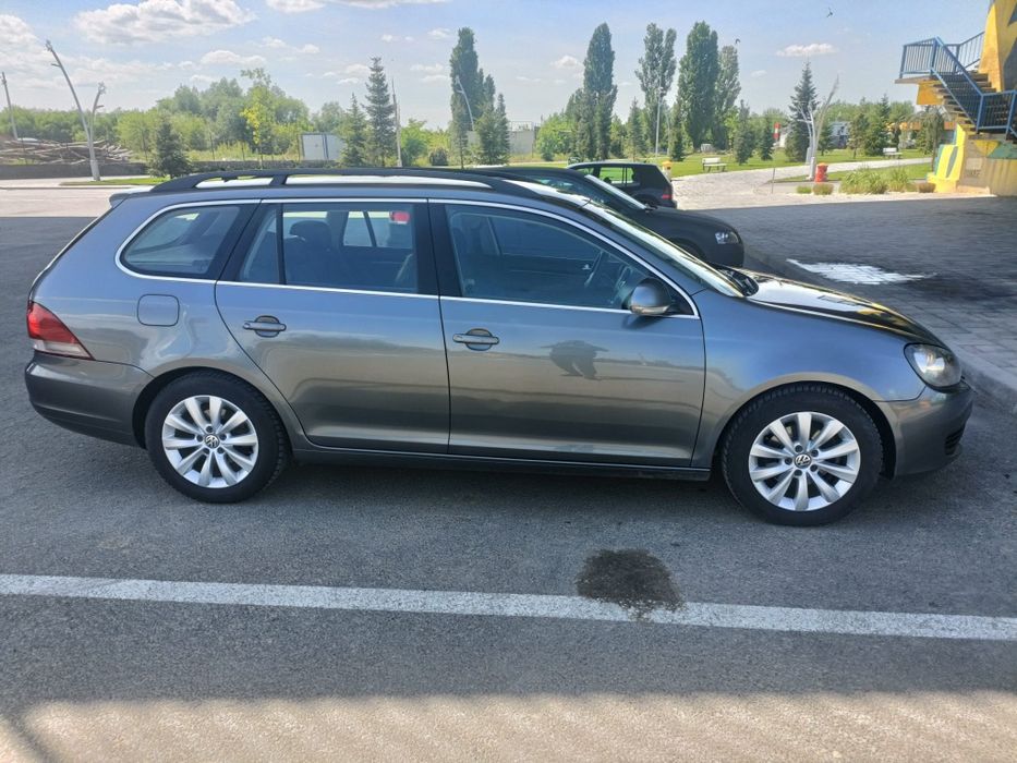 Volkswagen Golf VI       1.6 Diesel.