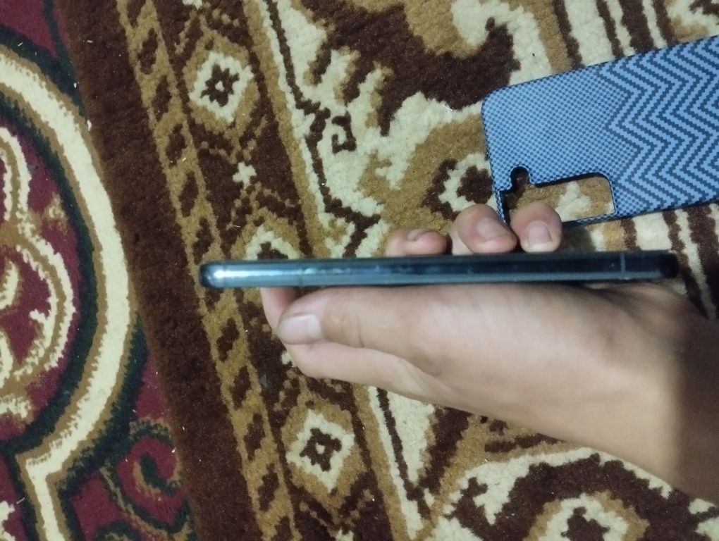 Samsung galaxsi s22 8 ga 256 tali