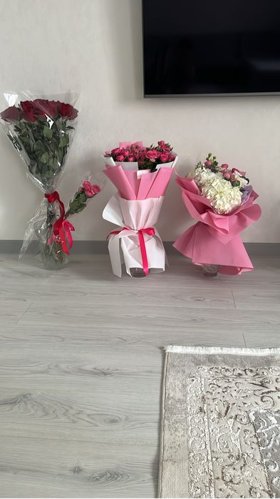 цветы свежие и красивые. самовывоз