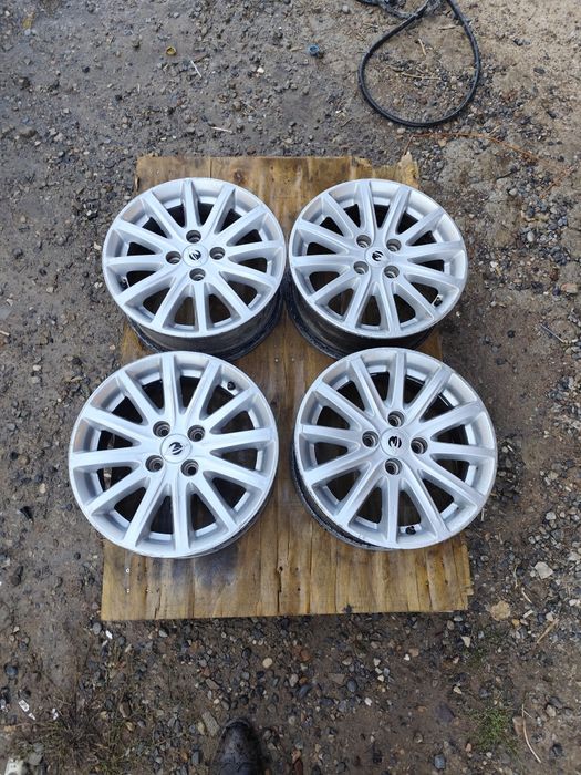 Срочно продам оригинал диск   от кобальт идеале. Диски