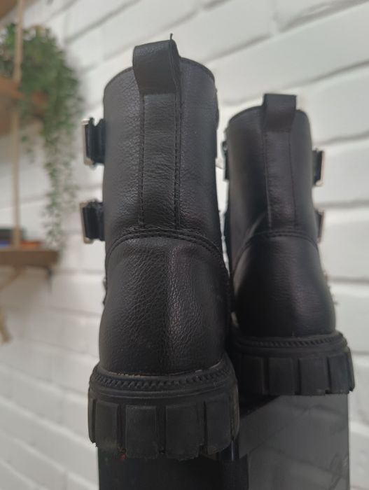 Черни боти за момиче 30номер