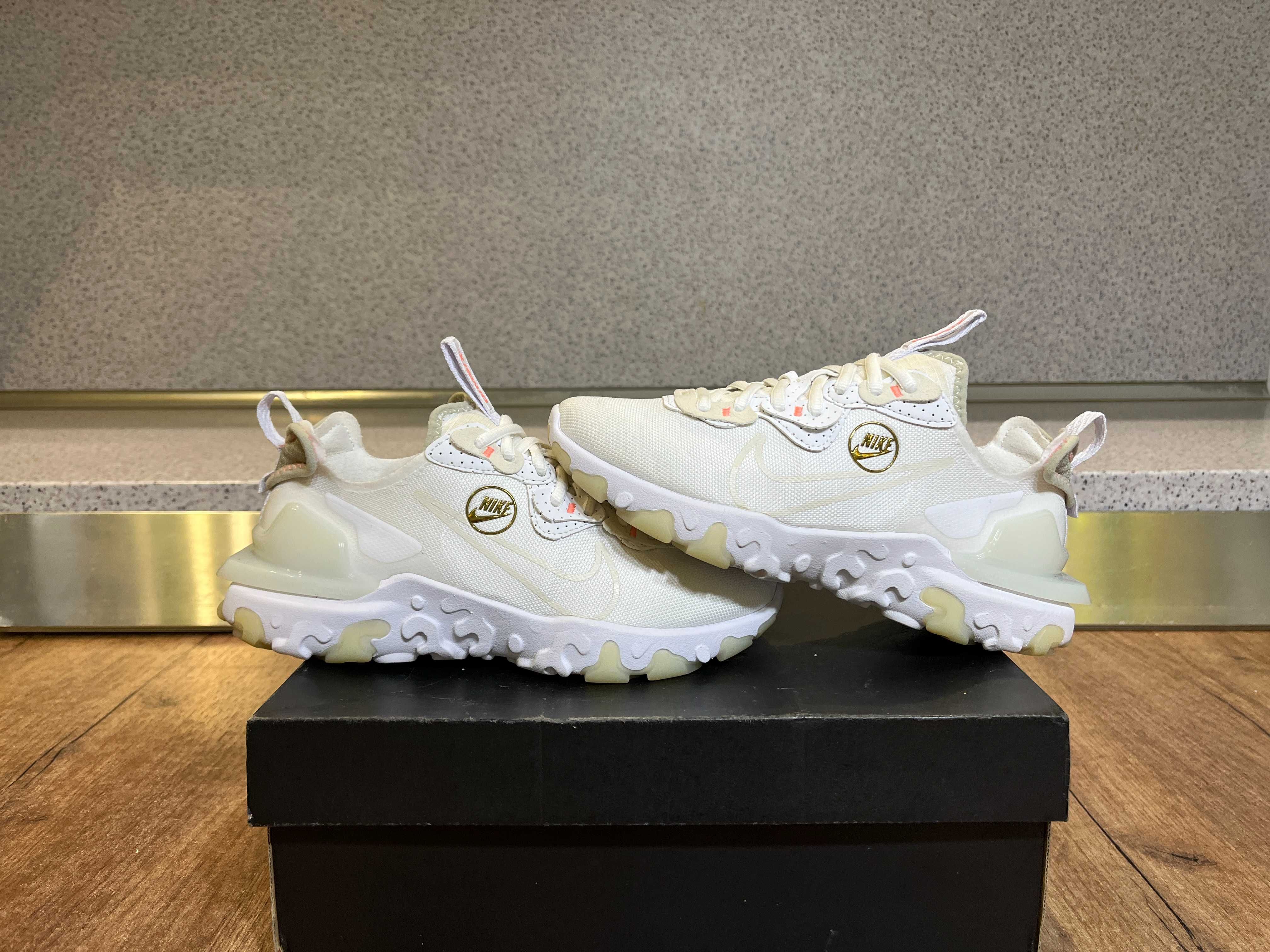 ОРИГИНАЛНИ *** Nike React Vision / White Cream Edition