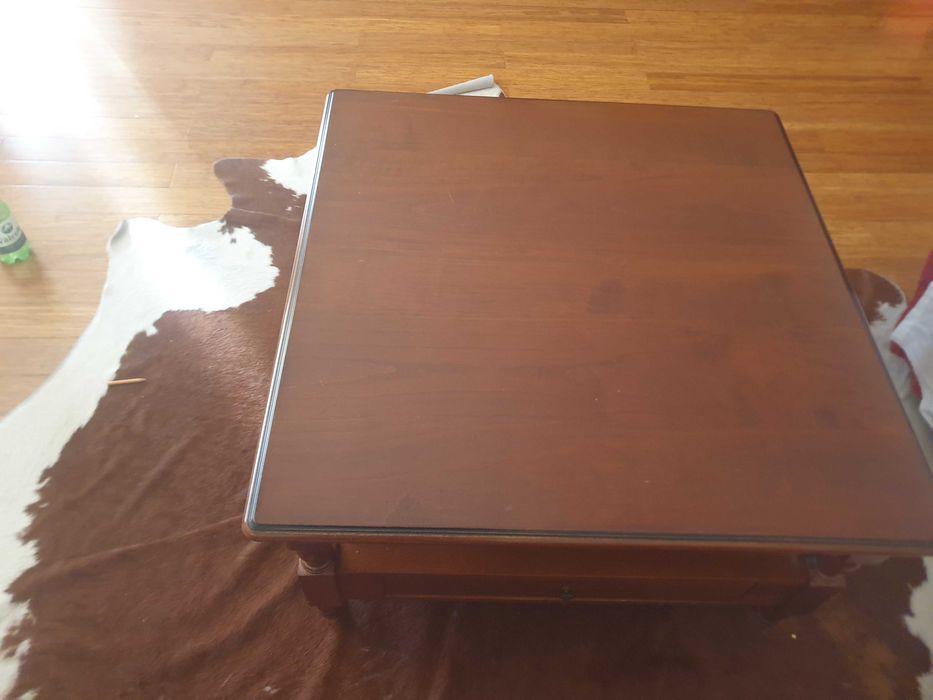 Masuta de cafea 90cm×90cm Louis Philippe -Mobexpert