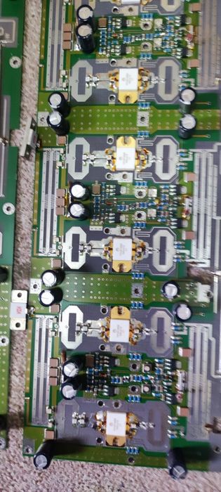 TPV8100B Tranzistor NPN Rf Power 150W ceramic