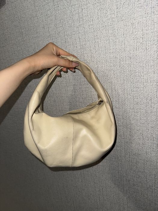 Срочно продам кожаную корейскую сумку!!!