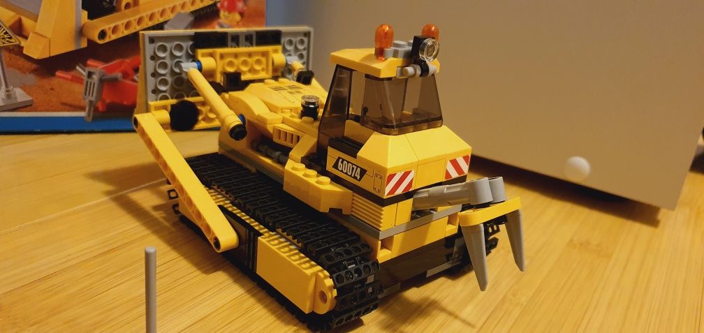 Lego 60074 buldozer