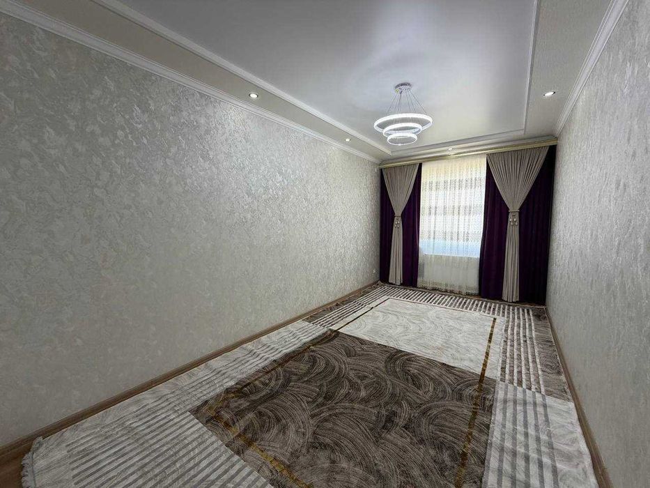 Продаётся 3 передел в 4х комн квартира на 5 этаже Ор-р Чевар бахт люкс