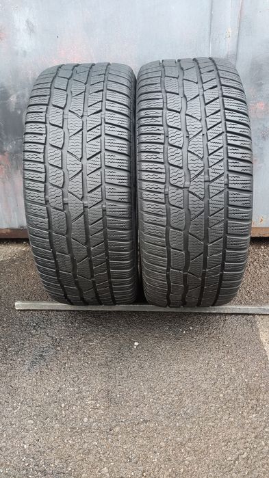 2бр. зимни гуми 225/45/17 Continental
dot22
6.9mm
Добро състояние на г
