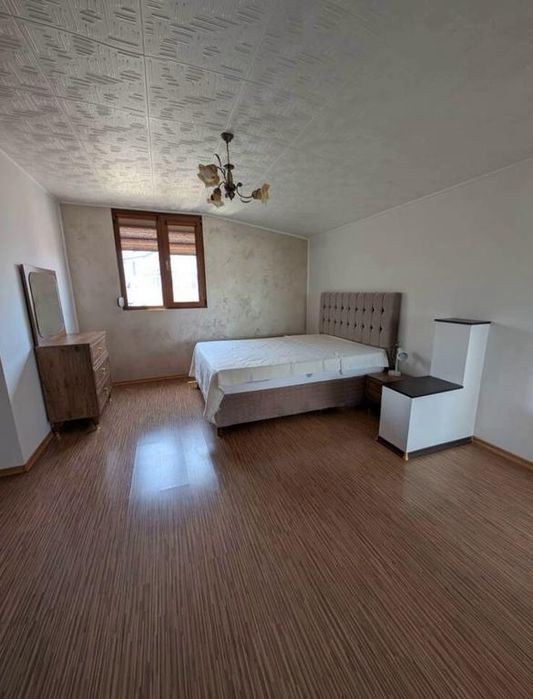 Дава се под наем Тристаен апартамент в Пловдив, Център - 90 кв.м за 600 € - Снимка #4