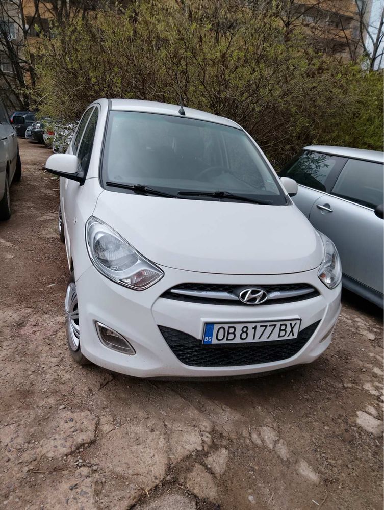 Автомобил Hyundai i10