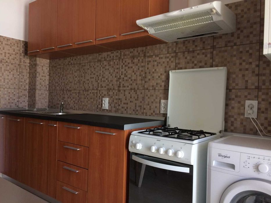 Prima Inchiriere garsoniera moderna Metrou Dimitrie Leonida