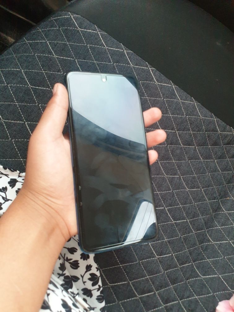Infinix hot 20 play