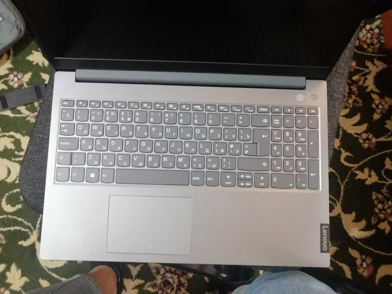 Lenovo thinkbook Corei7/16gb/256gb/1tb