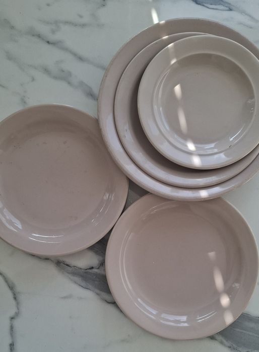 Продаются тарелки