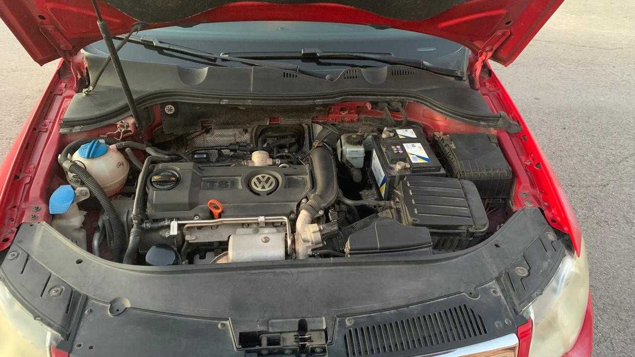 VW Passat 1. 4 TSI модел 2009 г.