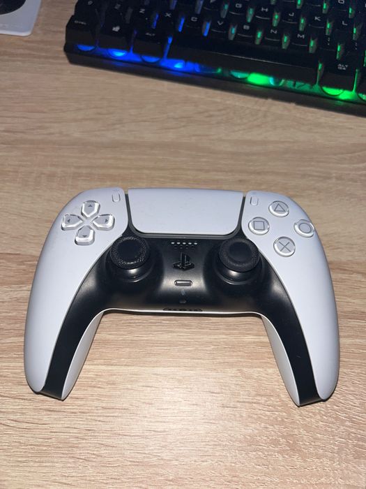 maneta de playstation 5 alba