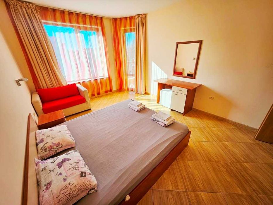 Продава се Тристаен апартамент в к.к. Слънчев бряг - 110 кв.м за 991 €/кв.м - Снимка #7