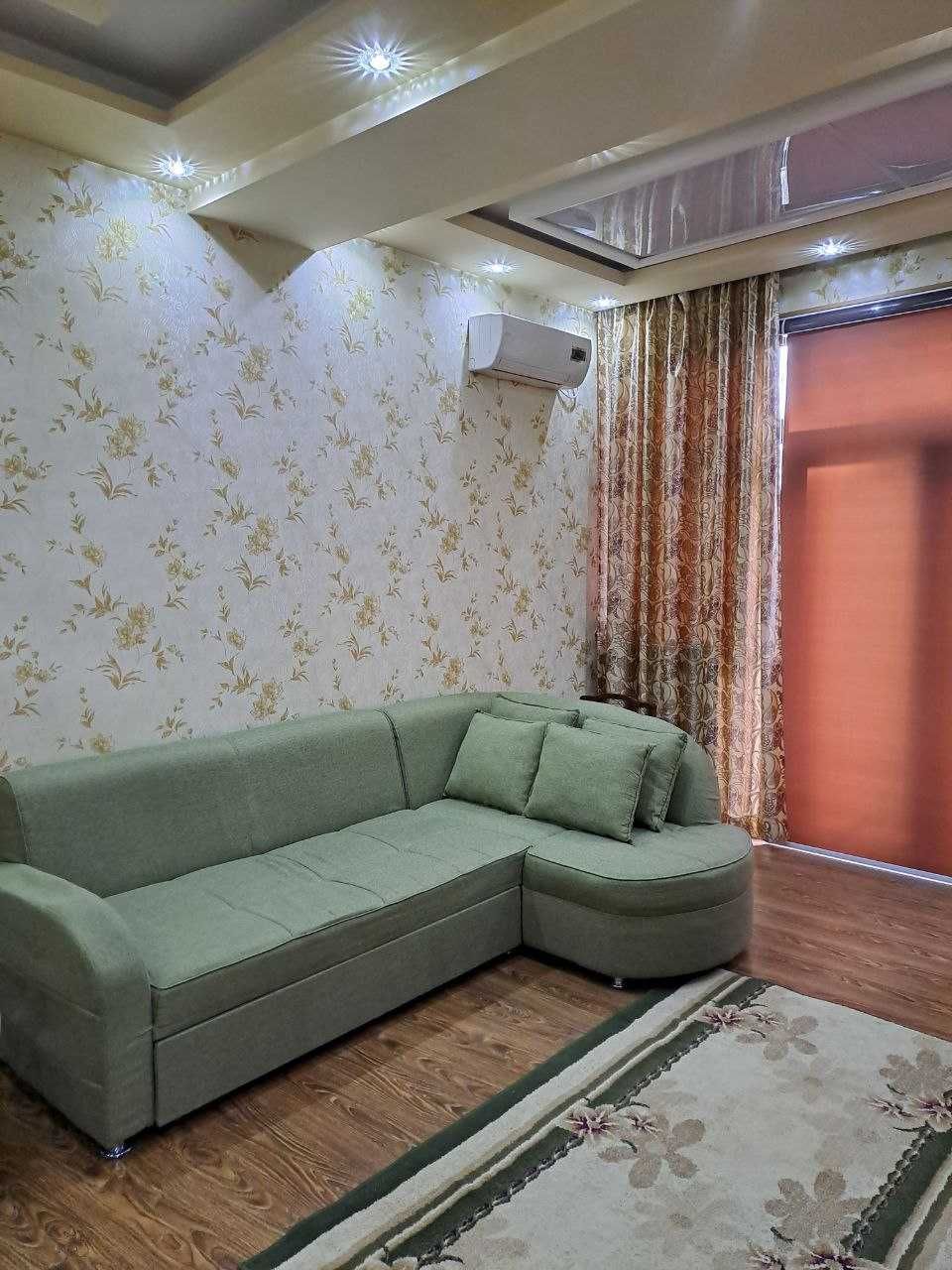 продается квартира на Юнусабаде