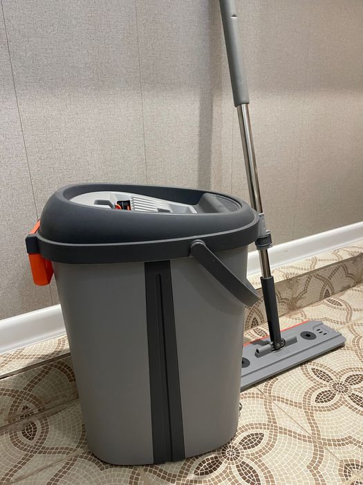 Швабра с отжимом