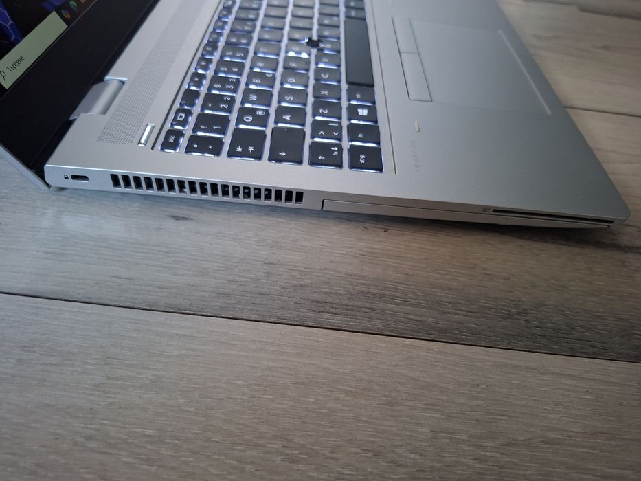 Hp ProBook 650 G5-i5 8265u/16гб/256гб м.2+1TB/Подсветка