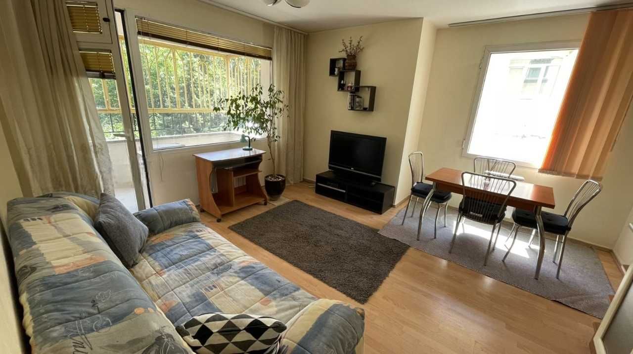 Дава се под наем Двустаен апартамент в София, Център - 60 кв.м за 586.5 € - Снимка #6