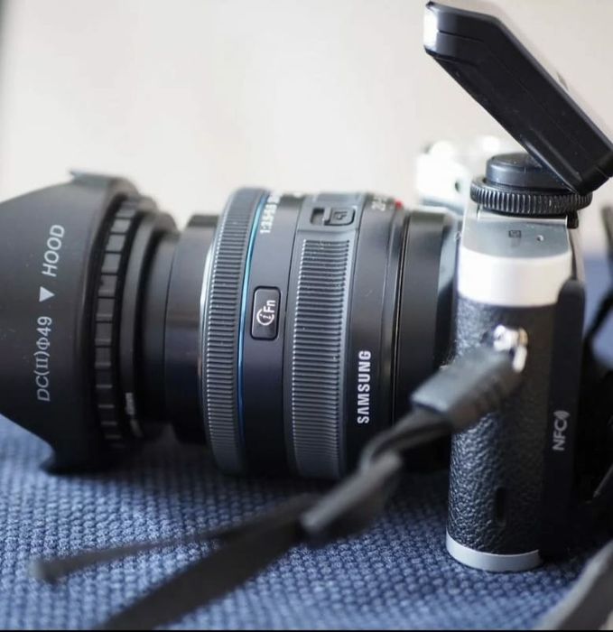 фотоаппарат Samsung NX300