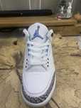Air Jordan 3 UNC